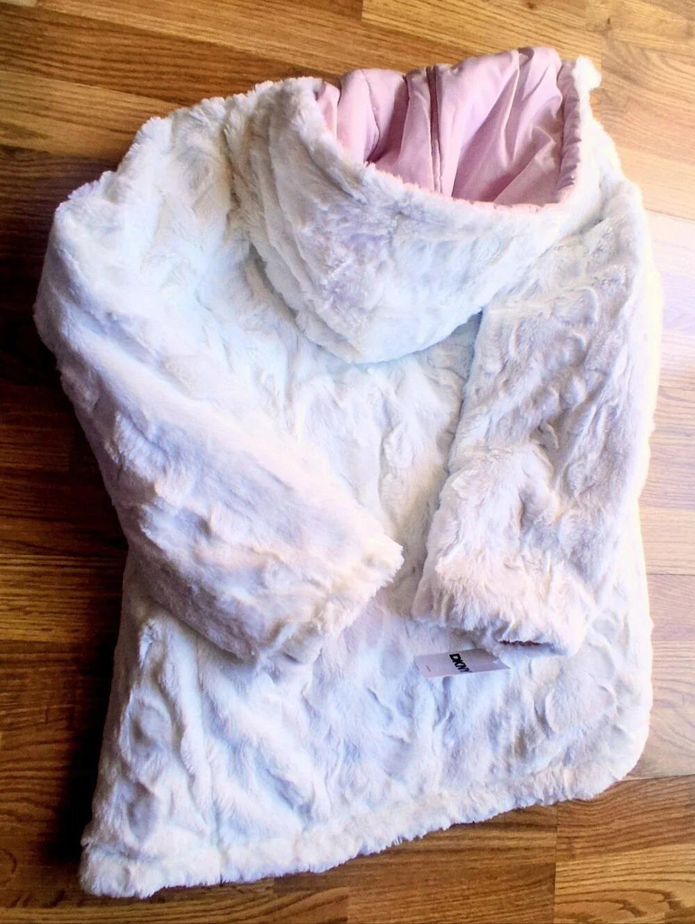 NWT DKNY girls REVERSIBLE COAT, Pale Pink/white Fuzzy Faux Fur, Sz 6X  MSRP $130